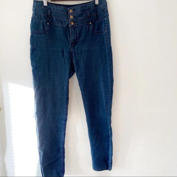 Wedgie High Waisted Denim Dark Wash Stretch Jeans Size 13 FIRE LOS ANGELES - Picture 2 of 8